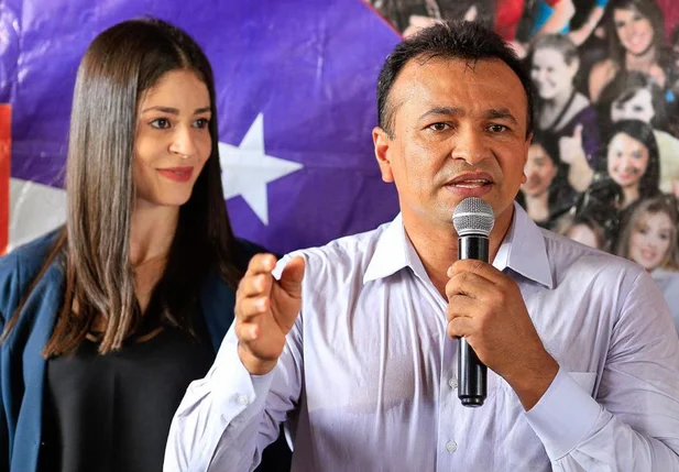 Fábio Abreu anuncia pré-candidatura a prefeito de Teresina
