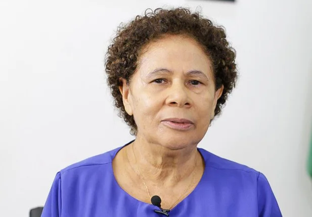 Mulheres no poder: Regina Sousa revela preconceito no Senado