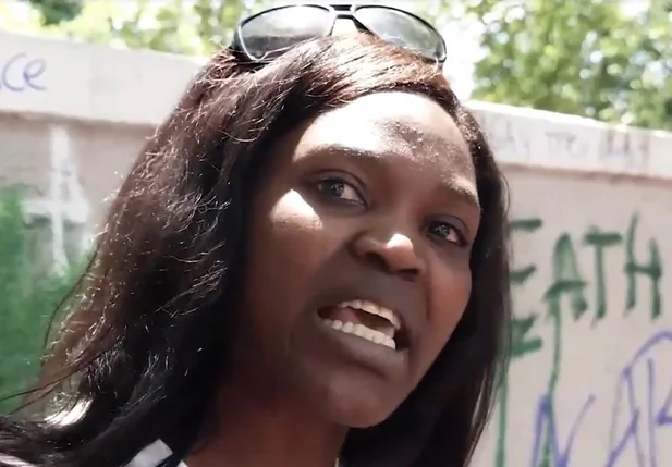 Negra chama de racista e hipócrita "movimento antirracista"