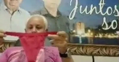 Vereador de Bragança Paulista é flagrado cheirando calcinha