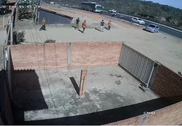 Câmera registra acidente que matou soldado dos bombeiros