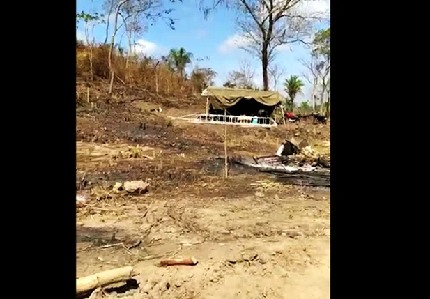 Famílias são recebidas a bala em invasão na Taboca do Pau Ferrado