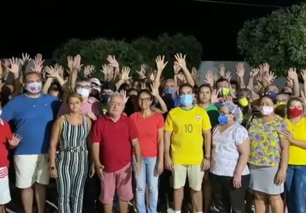 Ex-prefeito Zito lança esposa à prefeita de Água Branca