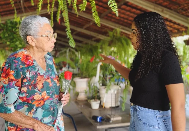 Graça Cordeiro: a história de força da criadora do Lar da Esperança