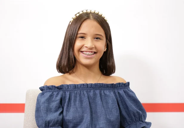 Cantora piauiense dispara na carreira após participação no The Voice Kids