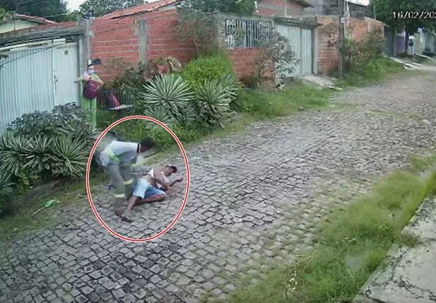 Câmera flagra bandidos roubando casal na zona leste de Teresina