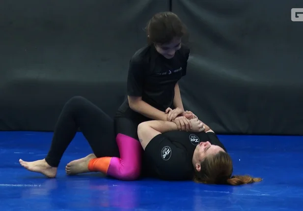 A prática do jiu-jitsu e o aumento na autoconfiança das mulheres