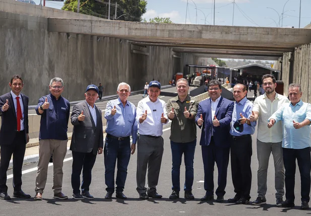 Obra do rebaixamento da Avenida João XXIII é entregue em Teresina