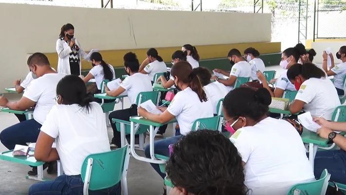 Volta às aulas: COE autoriza ensino 100% presencial no Piauí